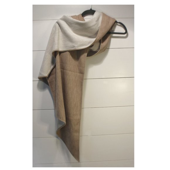 Calvin Klein Accessories - Dark Academia Calvin Klein Knit Scarf Wrap Tan and Cream Dark Academia
